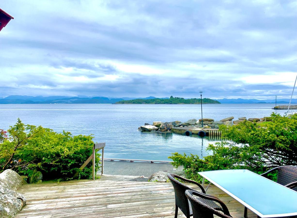Sjoberg Hotell Og Ferie Leiligheter Østhusvik Dış mekan fotoğraf