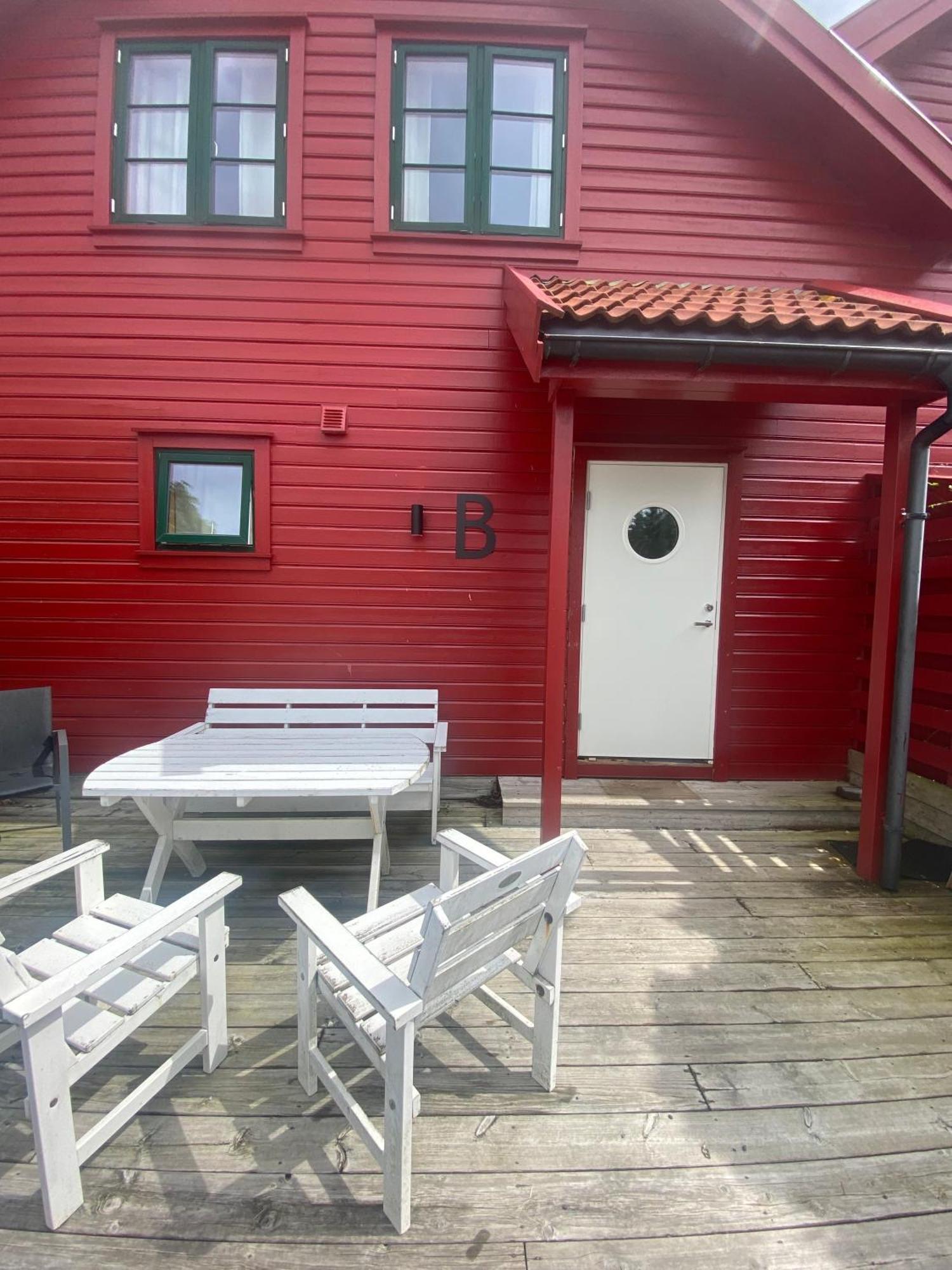 Sjoberg Hotell Og Ferie Leiligheter Østhusvik Dış mekan fotoğraf