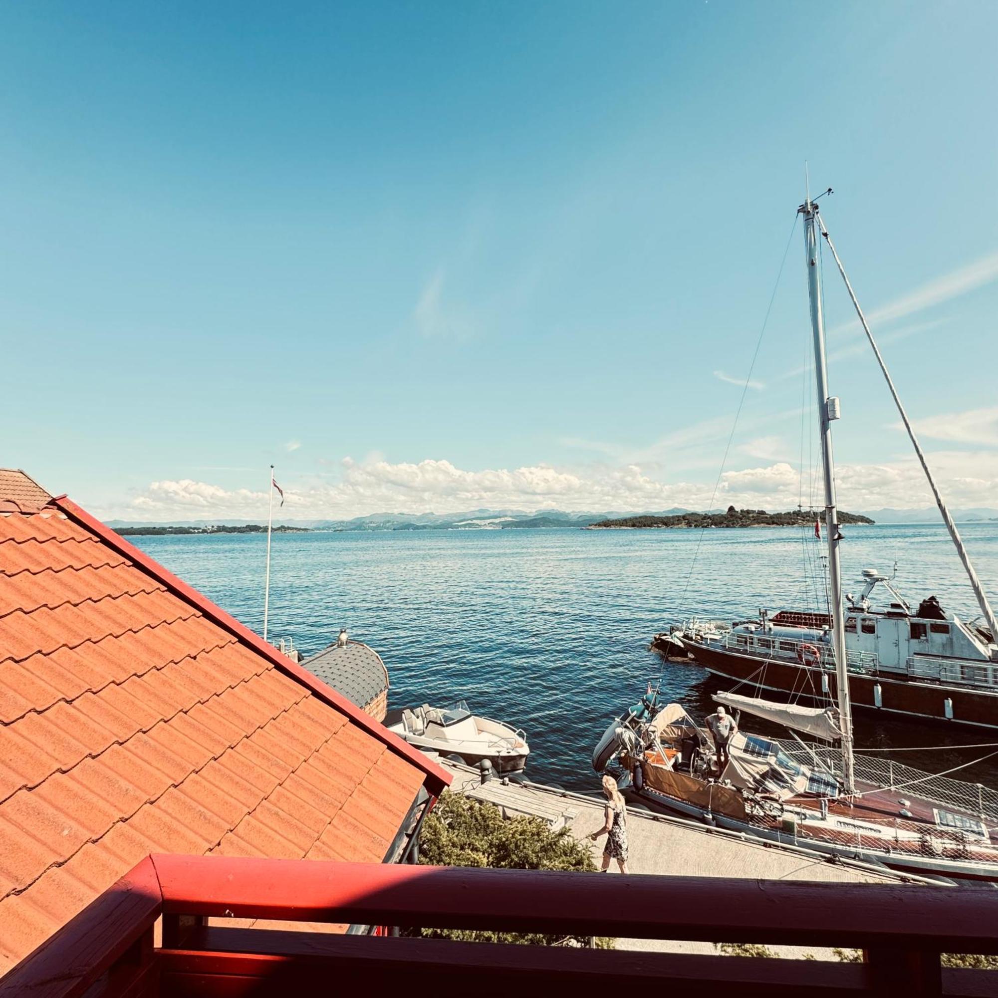 Sjoberg Hotell Og Ferie Leiligheter Østhusvik Dış mekan fotoğraf