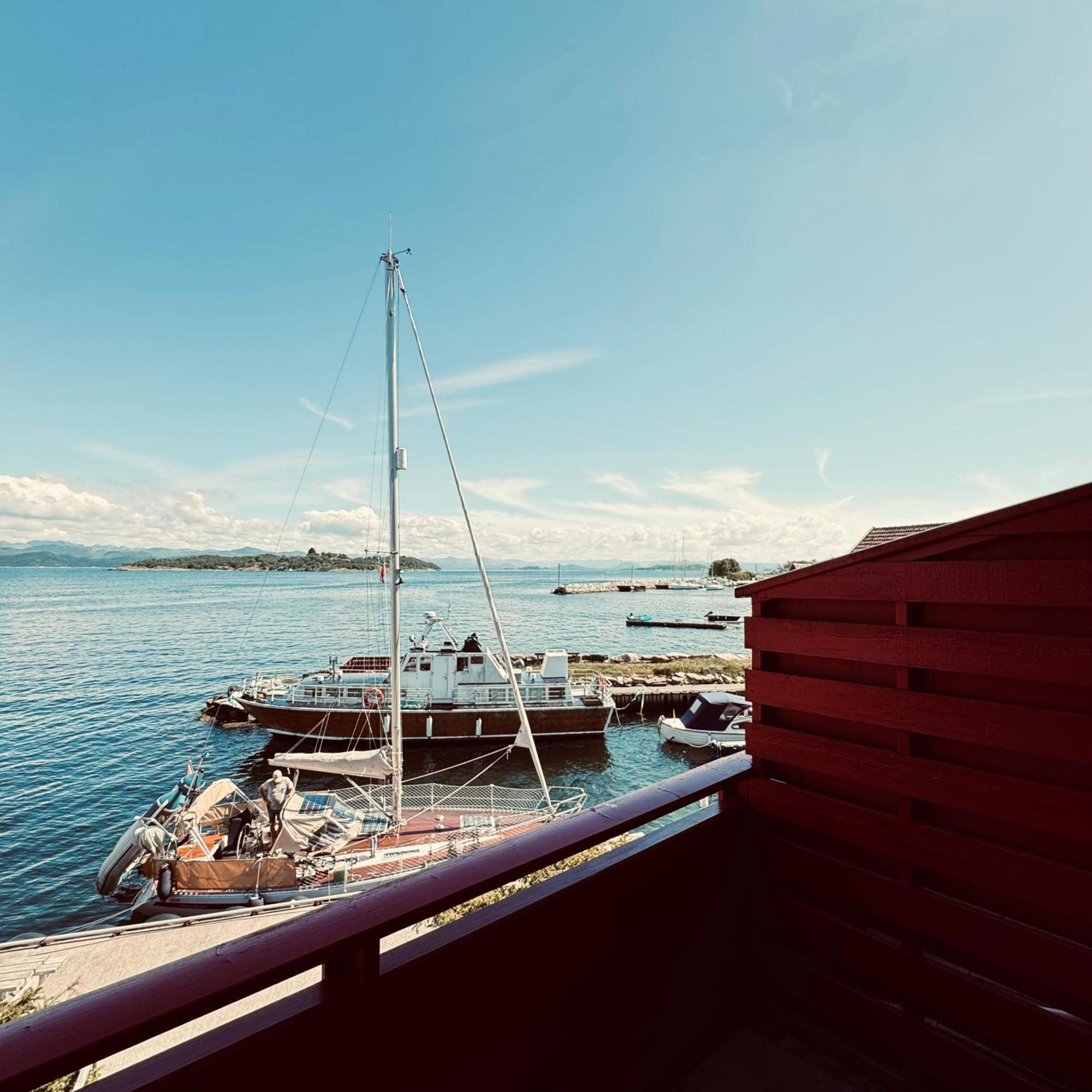 Sjoberg Hotell Og Ferie Leiligheter Østhusvik Dış mekan fotoğraf