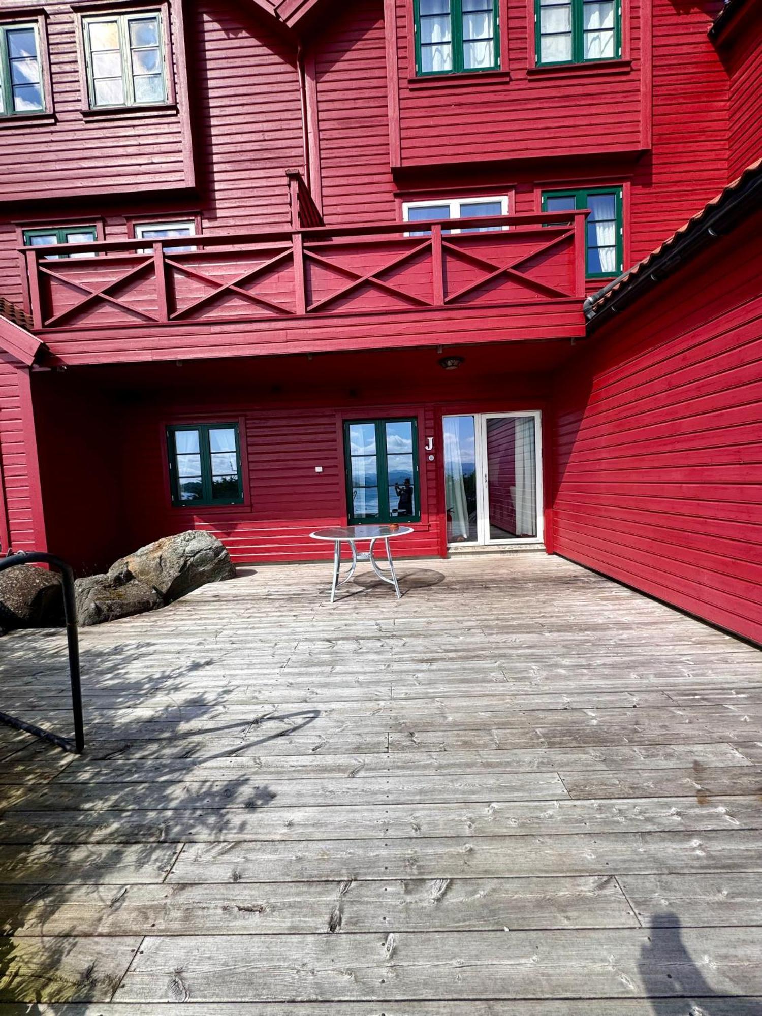 Sjoberg Hotell Og Ferie Leiligheter Østhusvik Dış mekan fotoğraf